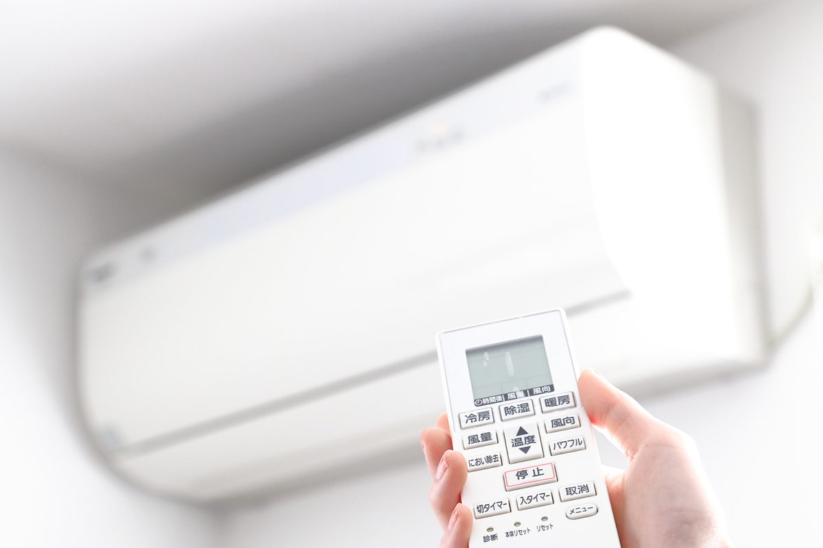 エアコンの除湿機能はこう使う!電気代の節約方法や設定温度を解説の画像01