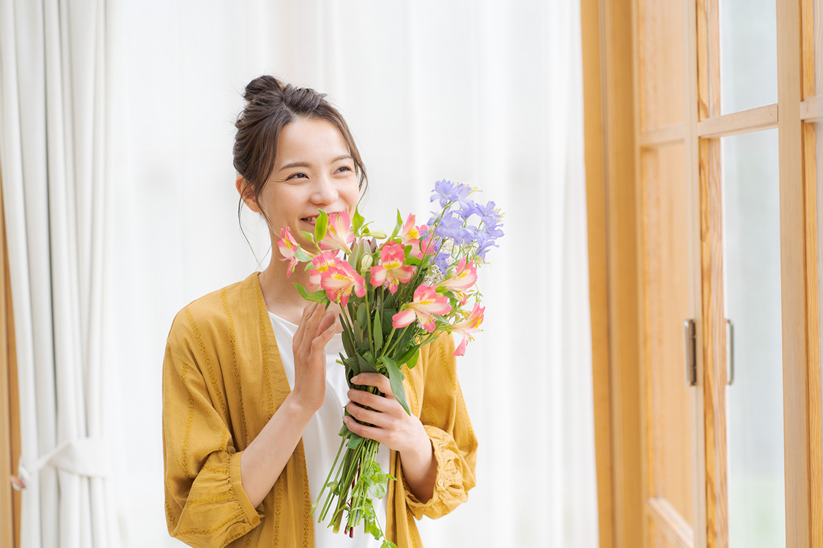 切り花を長持ちさせるには?お手入れの方法と人気の花を紹介【実例あり】の画像08