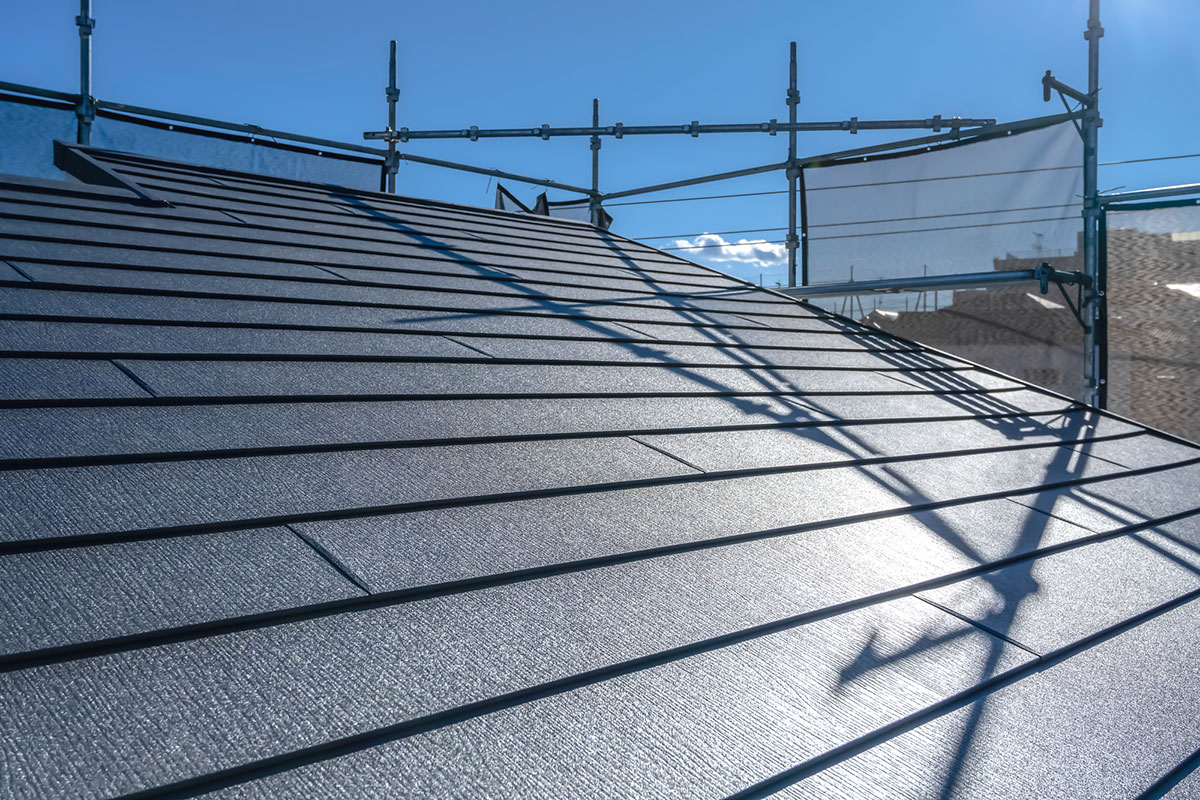 屋根修理はDIYでできる？自分で直せる範囲と屋根材別の手順・安全対策を解説