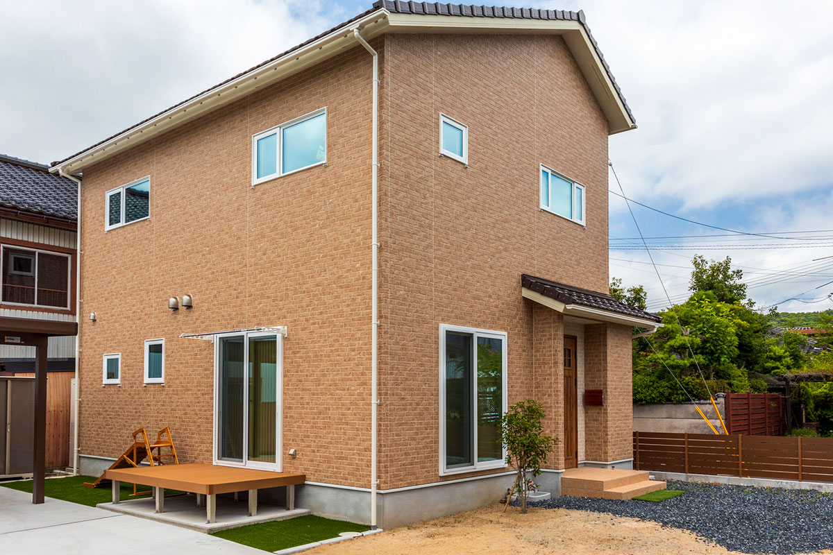 外壁の色の組み合わせで失敗しないコツ｜配色の黄金比率と人気色5選を紹介